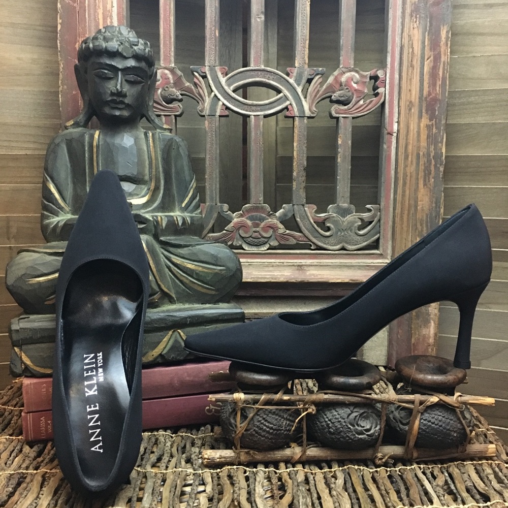 Anne Klein Black “Amigo” Pumps, 6M, NWT